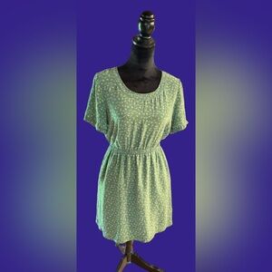 ⭐️Madewell Broadway & Broome 100% Silk Ditzy Floral Kelly Green Dress Size 6⭐️
